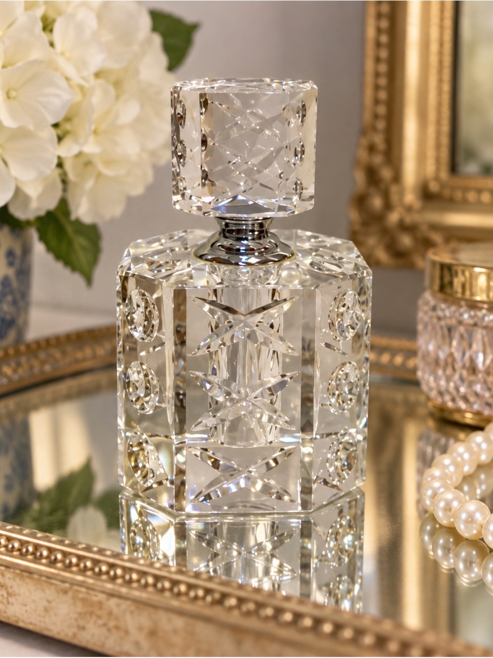 Oleg Cassini Signed Leaded Crystal Cut Glass Carved Perfume Bottle 4" Empty - Picture 3 of 6